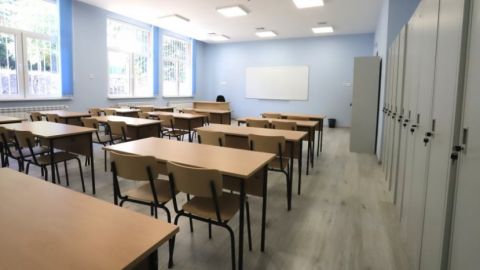 МОН: Има свободни места за 65 000 украински деца в училище и за 14 000 в детските градини