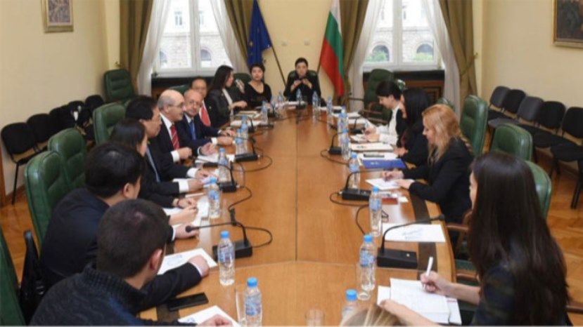 Китай проявляет интерес к туризму, сельскому хозяйству и инфраструктурным проектам в Болгарии