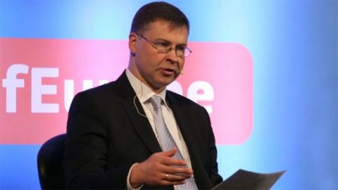 Валдис Домбровскис