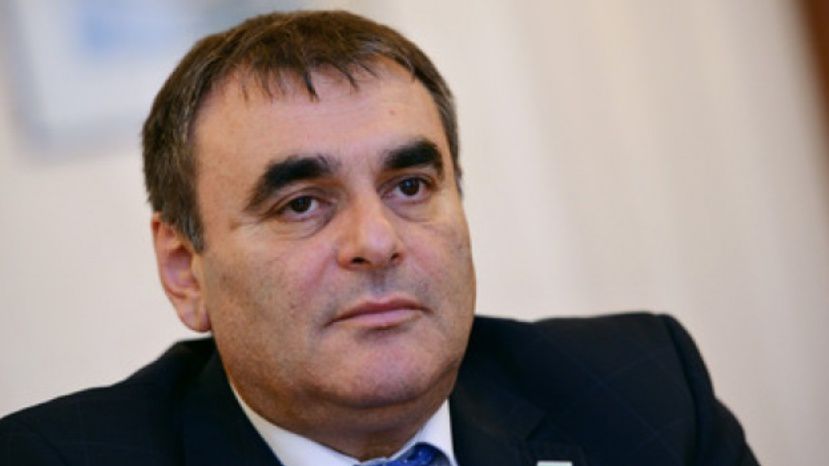 Данаил Папазов