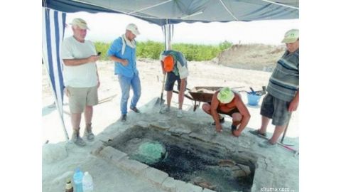 Болгарские археологи обнаружили гроб фракийской принцессы