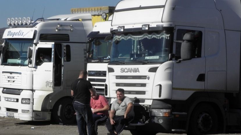 Правительство одобрило отмену транзитных разрешений между Болгарией и Россией