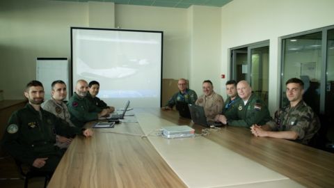 България е домакин на летателно учение за усъвършенстване на тактическата подготовка на военнотранспортната авиация