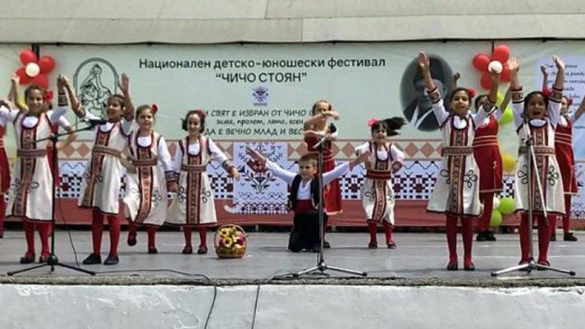 Дети бессарабских болгар из Молдовы выступят на фестивале в Пернике