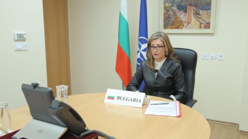 Екатерина Захариева: Нашите граждани очакват Алианса активно да се включи в борбата с коронавируса