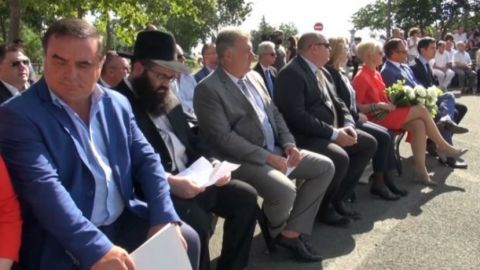 В Болгарии почтили память жертв теракта в аэропорту Бургаса