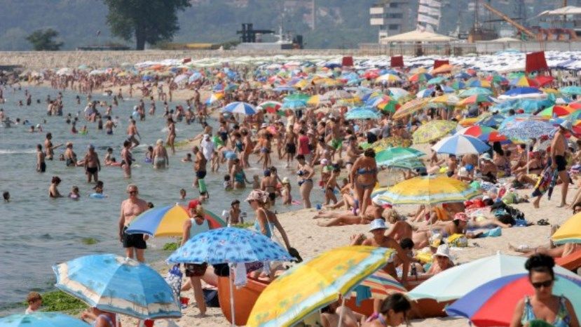 С января по июль количество иностранных туристов в Болгарии увеличилось на 7%