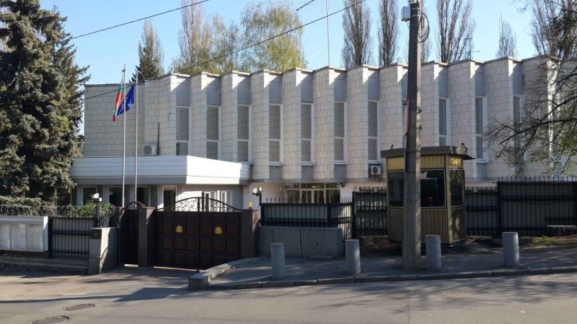 Болгария восстановила работу посольства в Киеве