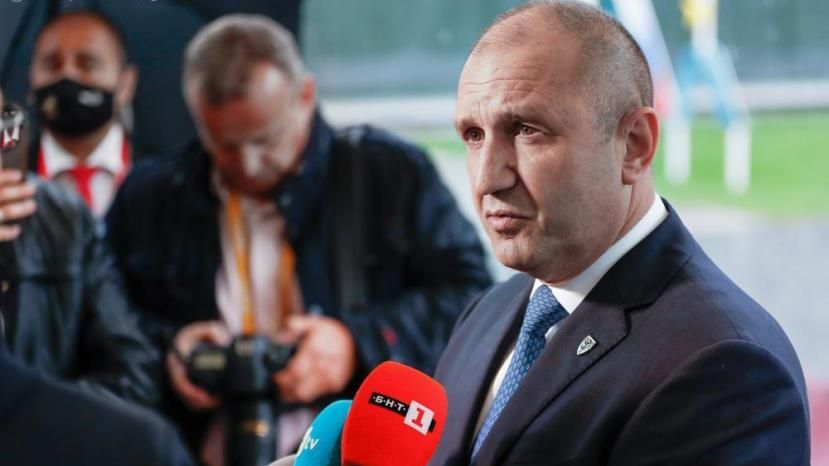 Президент Болгарии призвал Северную Македонию изменить конституцию