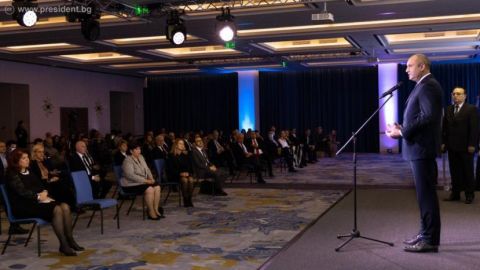 Президент Болгарии: Туризм может внести большой вклад в экономическую трансформацию страны