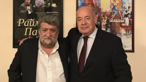 Михаил Швыдкой поблагодарил экс-министра культуры Болгарии за орден „Св. св. Кирилла и Мефодия“
