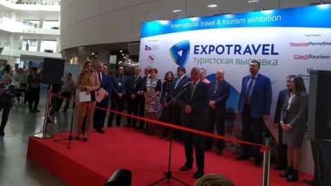 Кръстин откри изложба „България – родината на кирилицата“