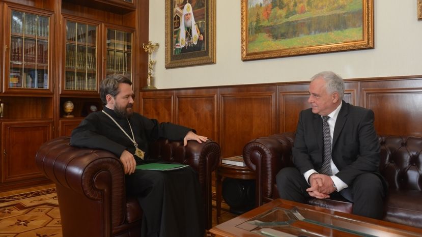 Председатель ОВЦС встретился с новоназначенным послом Болгарии в России