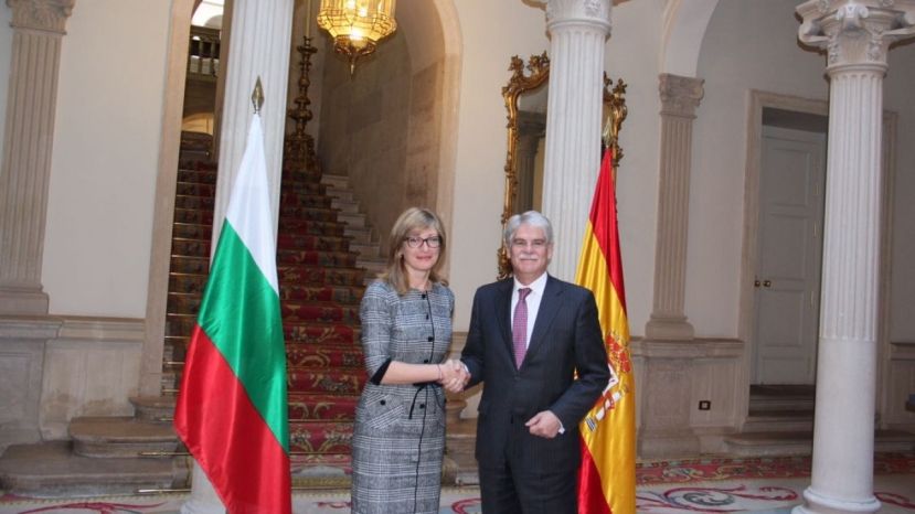 Испанското правителство ще подкрепя с всички сили влизането на България в Шенген