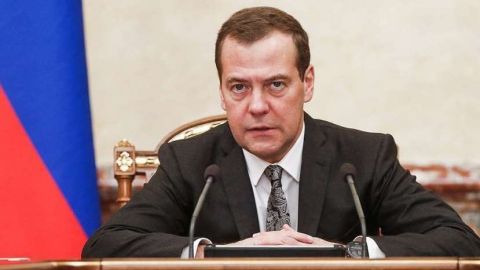Медведев: для продления "Турецкого потока" через Болгарию нужны твердые гарантии ЕС