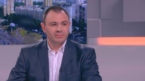 Светлозар Лазаров