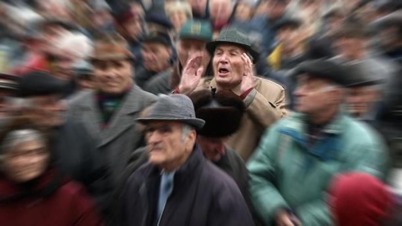 Пенсионеры в Болгарии настаивают на соответствии минимальной пенсии уровню бедности