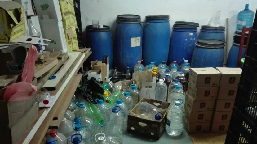 За два дня на побережье Болгарии изъяли 1 658 литров нелегального алкоголя