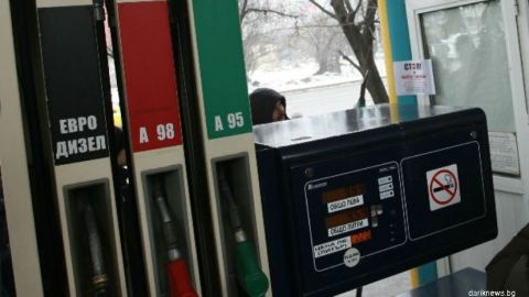 Цены на АЗС Болгарии стали снижаться