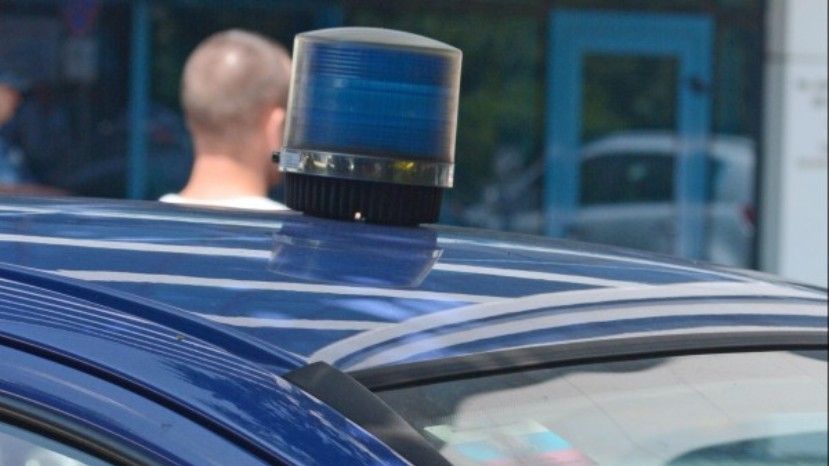 В Болгарии вооруженный мужчина ограбил автозаправку