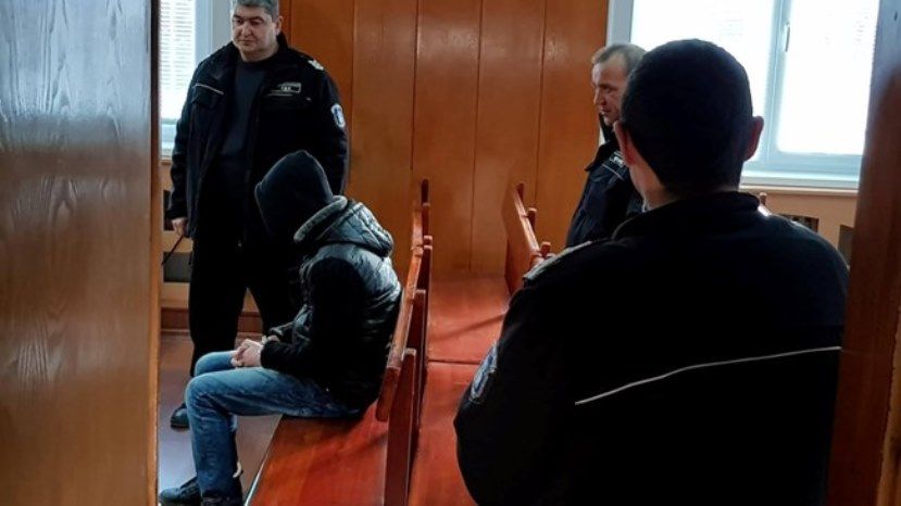 Варненский суд освободил 17-летнего россиянина, убившего своего отца