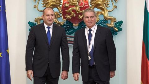 Румен Радев: Професор Бар-Зоар през целия си живот остана образец за истински български патриот