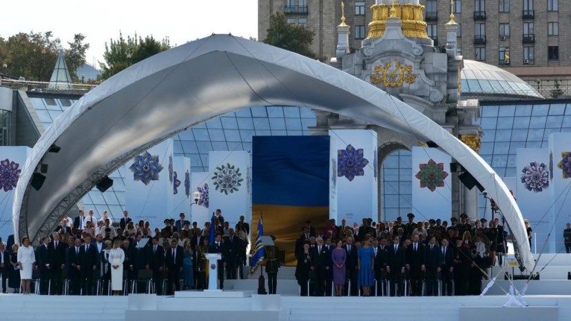 Министр иностранных дел Болгарии принял участие в торжествах по случаю 30-летия независимости Украины