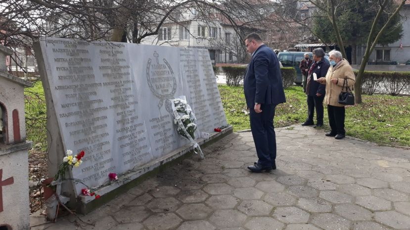 В Свиштове почтили память жертв самого смертоносного землетрясения в Болгарии