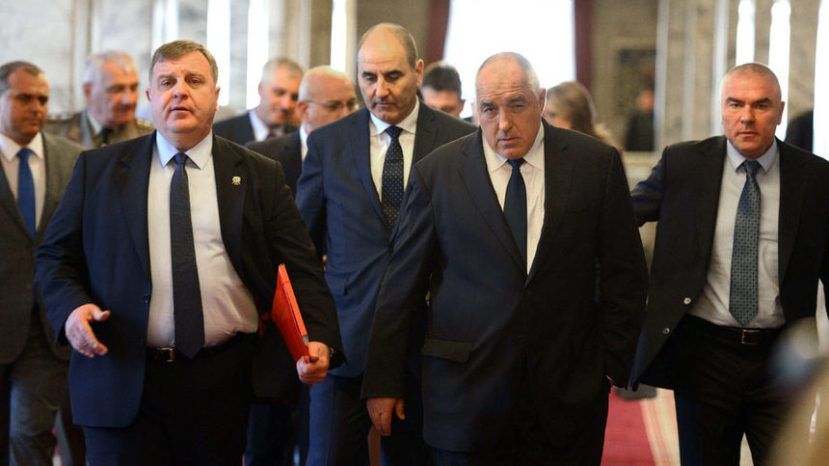 Цветанов: Президент Радев предложил начать выход Болгарии из НАТО и ЕС