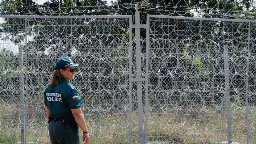 Партия «Атака» настаивает на строительстве ограждения на болгаро-греческой границе