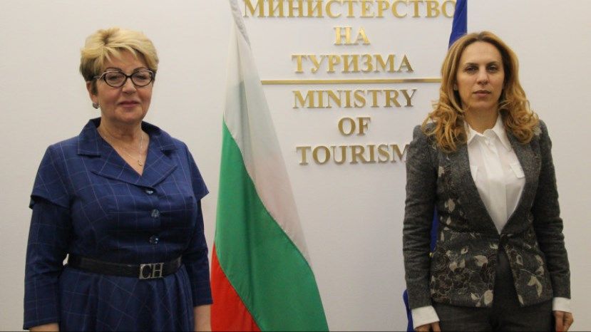 Минтур: Болгария готова встретить своих гостей из России