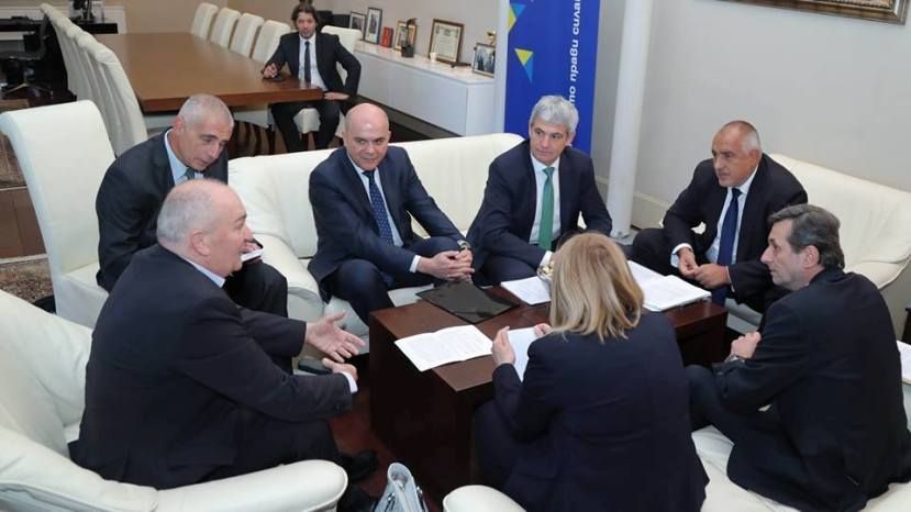 Бойко Борисов се срещна с представители на синдикатите