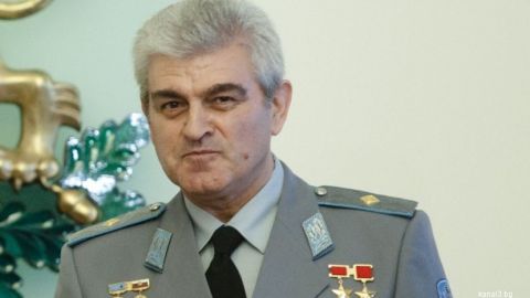 Александыр Александров