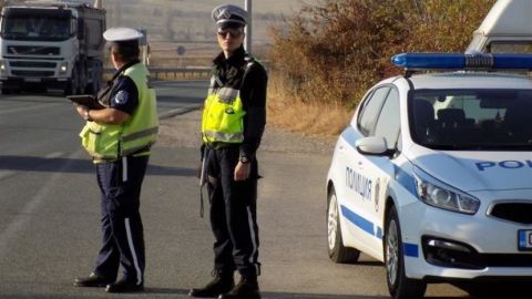 На дорогах Болгарии началась усиленная проверка использования ремней безопасности и детских кресел