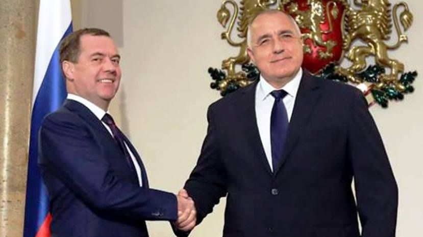Премьер-министр России поздравил своего болгарского коллегу с 60-летием