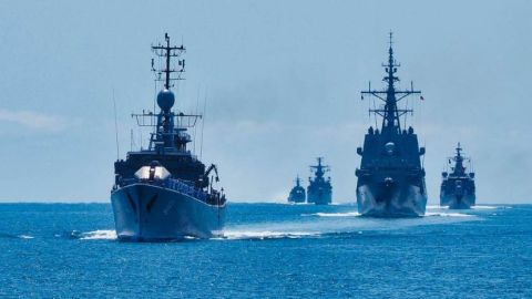 ТАСС: Демонстрационные маневры прошли в рамках военно-морских учений "Бриз-2020" в Болгарии