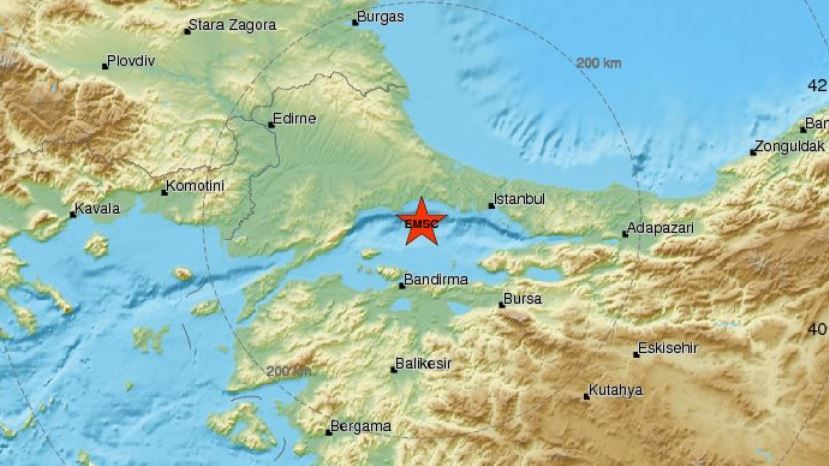Сильное землетрясение в Турции ощутили и жители Юго-восточной Болгарии