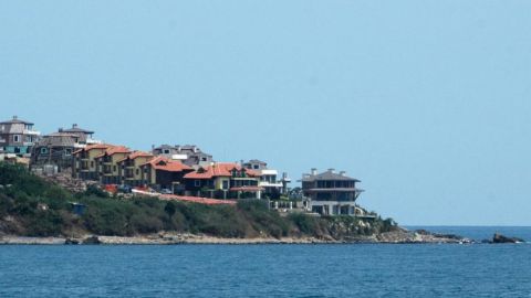 За два года число российских покупателей курортной недвижимости Болгарии сократилось в три раза