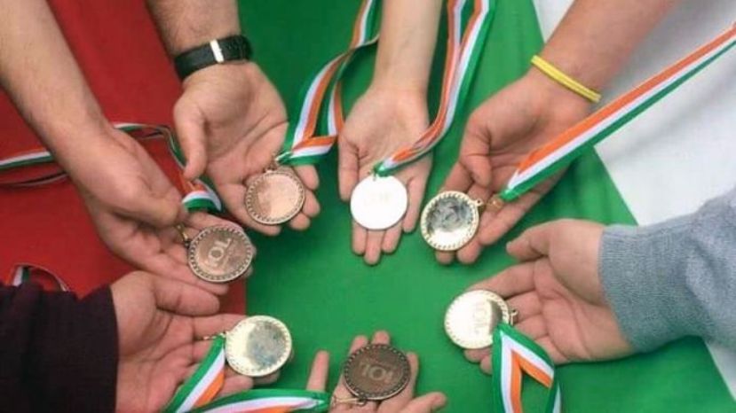 Със седем медала, сред които три златни, се завръща българският олимпийски отбор по лингвистика