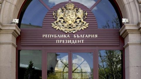 Президенты Болгарии и Сербии обсудили преодоление кризиса, вызванного коронавирусом