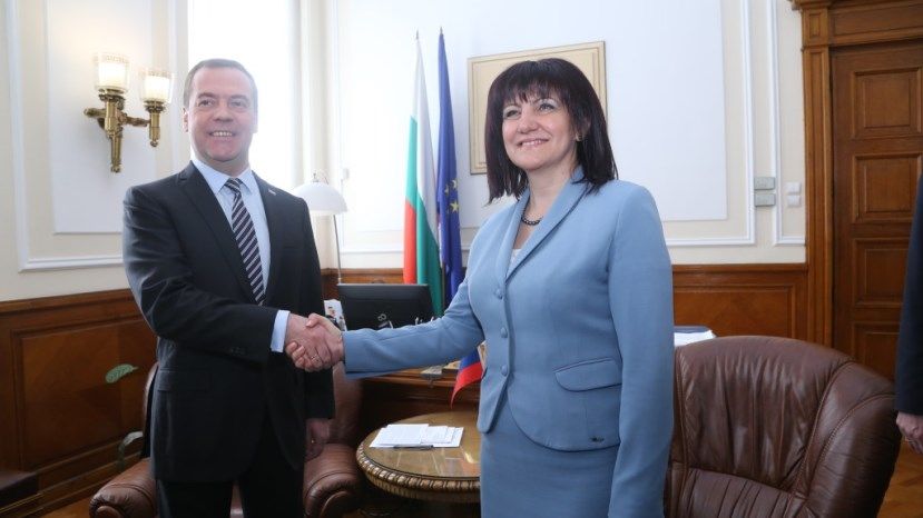 Дмитрий Медведев встретился в Софии с председателем парламента Болгарии