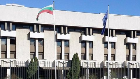 Россия выдворяет двоих сотрудников Посольства Болгарии в Москве