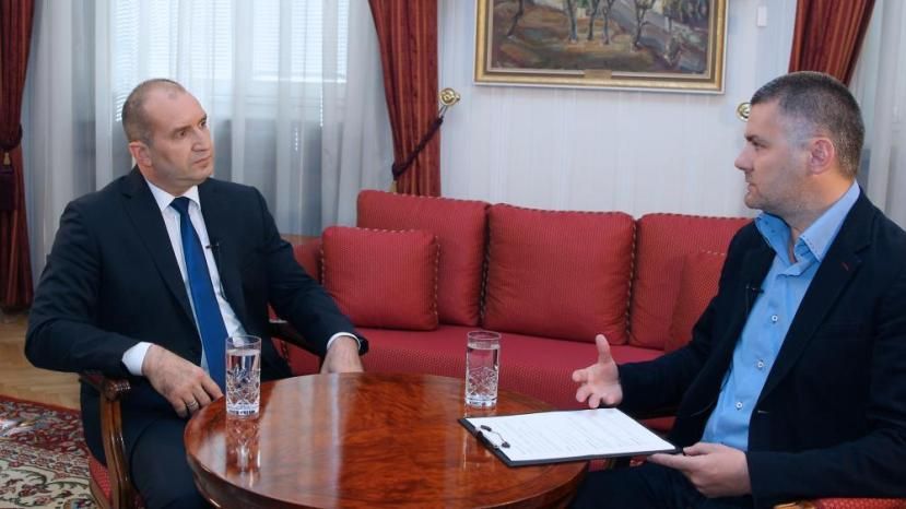 Президент Болгарии: Мы должны преодолеть идеологизацию отношений с Россией