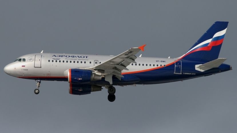Полетите от и до Русия официално са спрени до края на май