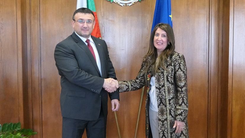 Среща на министър Маринов с Н.Пр. Херо Мустафа, новоназначен посланик на САЩ в София