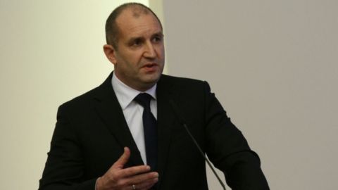 Румен Радев