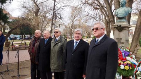 ТАСС: Посол России призвал Болгарию придерживаться в двусторонних отношениях заветов прошлого
