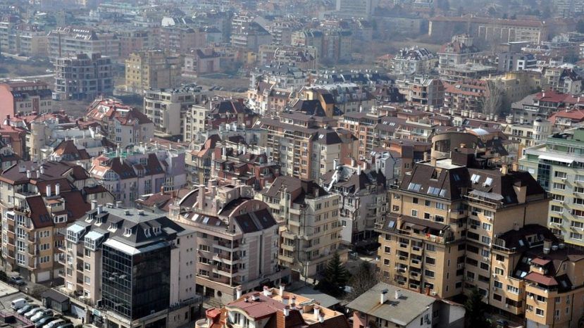 Жилищният пазар в големите градове на България уверено върви нагоре