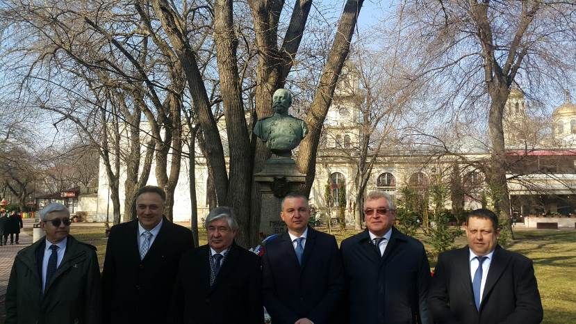 Посол РФ в Болгарии: У Цветанова нет никаких оснований говорить о вмешательстве России в выборы