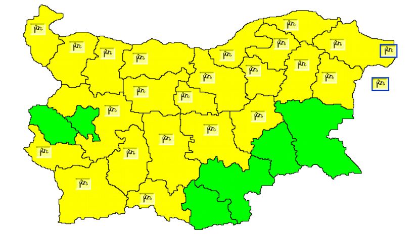 Из-за сильного ветра в 22 областях Болгарии объявлен „желтый“ уровень опасности